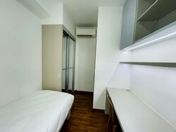 West Coast Drive (D5), Terrace #575328741
